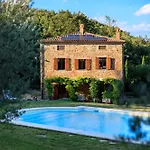Villa Charming Historic Villa-10 Acres *