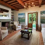 Villa Charming Historic Villa-10 Acres