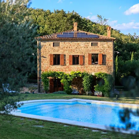 Villa Charming Historic Villa-10 Acres *