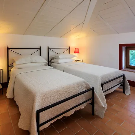 Charming Historic Villa-10 Acres *