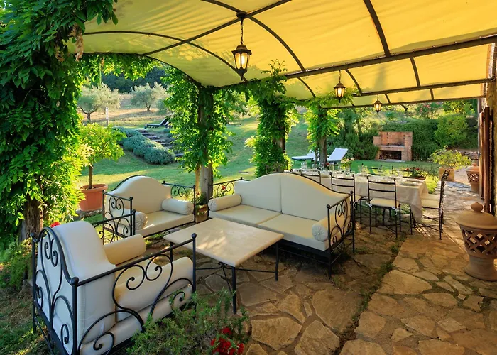 Charming Historic Villa-10 Acres